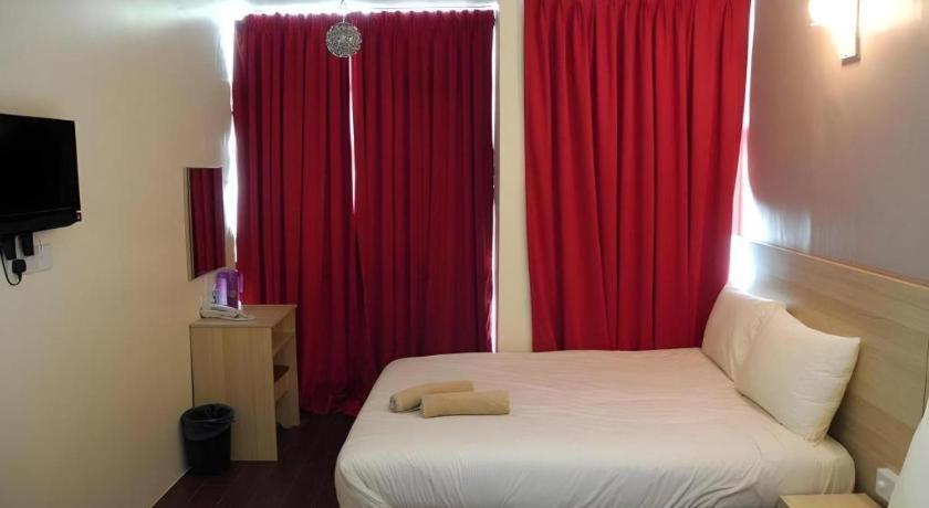Hotel Station 18 Ipoh Bagian luar foto