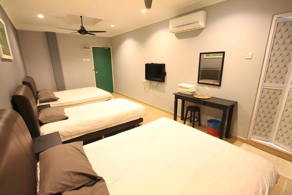 Hotel Station 18 Ipoh Bagian luar foto